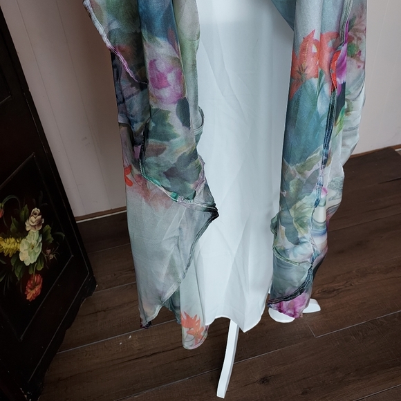 FloryDay Fairytale Gown NWT Watercolor Floral Maxi - Picture 6 of 13